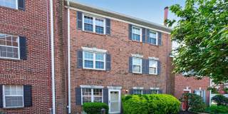 1625 South Barton Street - 1 Gallery 1