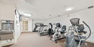 280 Boylston St # 76 Gallery 26