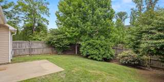 Spacious House in Hadley Park Gallery 26