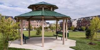 Beautiful Single Family home with Loft and Off Street Parking Gallery 9