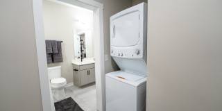 Midpoint East at GVX Gallery 4