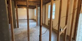 4825 BUTLER ST. (to lease) Gallery 7