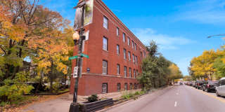 5810 N Ridge Ave Gallery 1