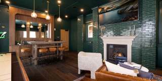 The Bohen Gallery 18