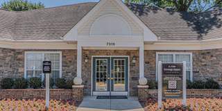 Saratoga Square Gallery 1