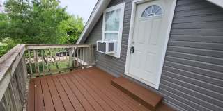 Studio loft next to UCO campus with deck and fenced yard Gallery 1