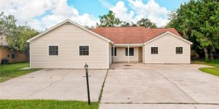 100 CORAL REEF Court N 100 CORAL REEF Court N Gallery 1