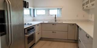 6580 Indian Creek Drive Gallery 22