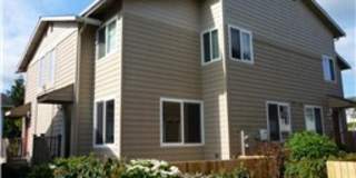2902 13th St # 2A Gallery 1