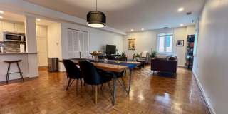 Gorgeous 2-Bed/2-Bath Condo in the Heart of Old City! Available August 1st! Gallery 11