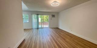 20317 Saticoy St. Gallery 43