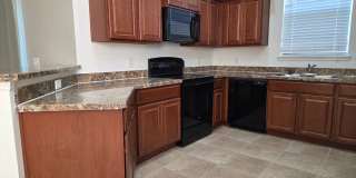 Pet Friendly Home in Southern Ridge Gallery 16