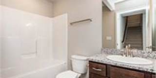 2039 SW Cascade Falls Dr Gallery 8
