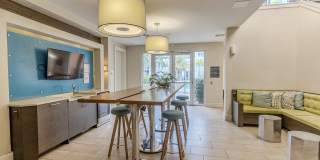 Edge at 1702 Gallery 31