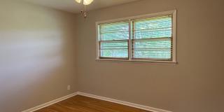 Beautiful 3 bedroom- North Johnson City Gallery 25