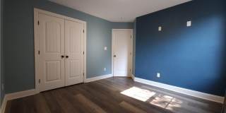 2510 Chestnut Street Gallery 17