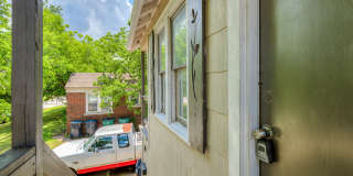 2111 N Linn Gallery 6