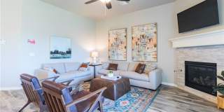 LUXURY 3 Bedroom 2 Bathroom Home in Piedmont Schools w/Storm Shelter- Neighborhood Pool and Park Gallery 9