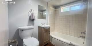 Cute & Cozy Cottage 1 Bedroom / 1 Bath - New Remodel Gallery 7