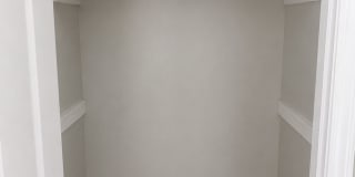 832 West 7th Street Gallery 14