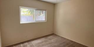 Newbury Park - Three bedroom, bonus room (could be 4th bedroom, 2.5 bathrooms Gallery 23