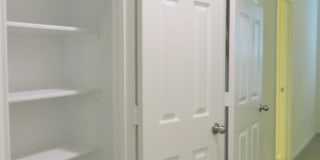 4 Bedroom 2 Bathroom Creekside At Georgetown Village Home Gallery 17