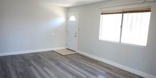 E. Cartier Ave 1309 Gallery 4
