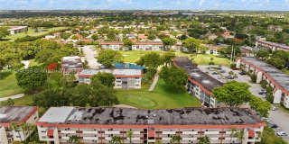 711 S Hollybrook Dr Gallery 1