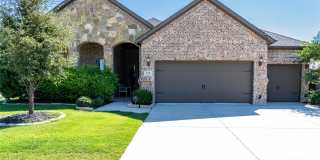 528 Warner Drive Gallery 1
