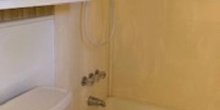 2325 South 38th Street Gallery 17