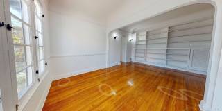 1002-1012½ N. Sweetzer Ave. Gallery 5