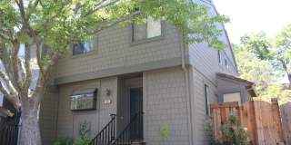 SPACIOUS 3 BED  2.5 BATH END UNIT TOWNHOME IN SAN MARIN VALLEY Gallery 1