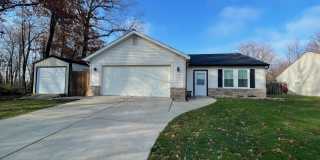 3 Bedroom House W/ Updates! Gallery 1