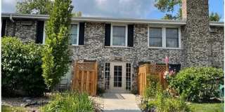 4560 Cedar Lake Road S Gallery 1