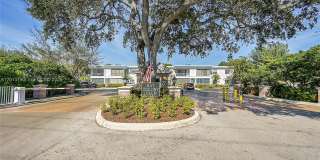 6273 Bay Club Dr Gallery 21
