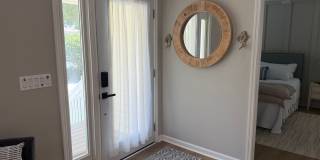 Beautiful 2BR (plus Loft) Furnished Home! Gallery 4