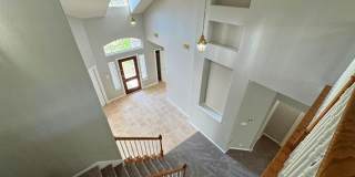 Bright home with big windows & open floorplan available in Circle C Ranch! Gallery 13
