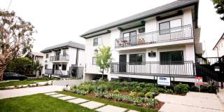 10908 Rose Gallery 3