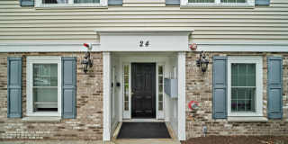 24 Wall Street Gallery 1