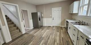 3930 Webster Street Gallery 5