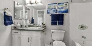 Serafina at South Mountain Gallery 13