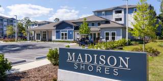 Madison Shores Gallery 25
