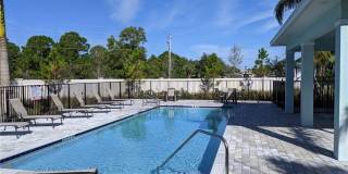 373 SE Sea Hunt Way Gallery 29