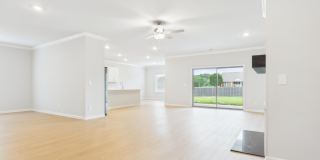 18072 Longleaf Drive Gallery 4