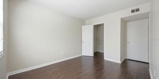 3102 W HORATIO STREET Gallery 17