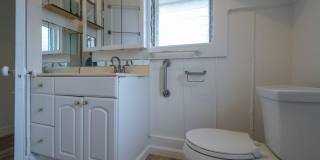 $2600 l 3 Bedrooms | 1 Bathroom | IN KALIHI VALLEY Gallery 15