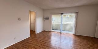 6632 Darby Ave. Gallery 21