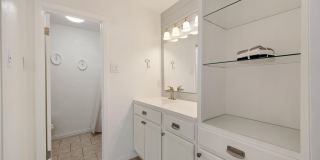 400 S Town #308 Gallery 22