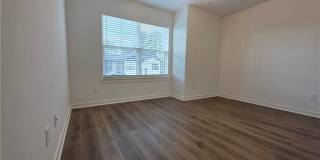 987 N Crater Avenue Gallery 14