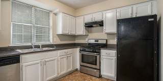 3 bdrm, 2.5 bath in Lithonia Gallery 6